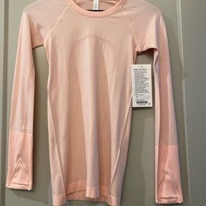 lululemon swiftly tech size 2 long sleeve NWT